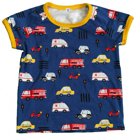 Shirt mit Rettungsfahrzeugen