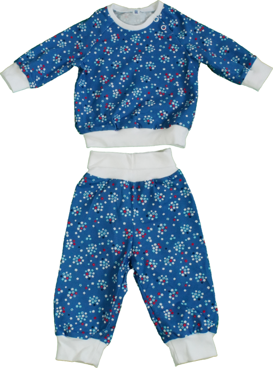 Ensemble mit Blümchen