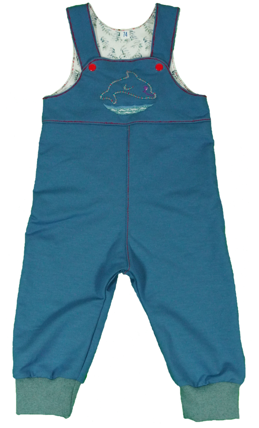 Latzhose mit Delfin