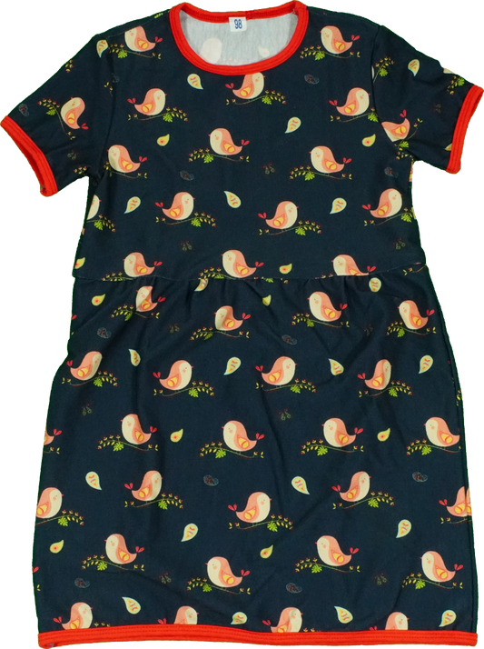 Röckli mit stilisierten Vögeln